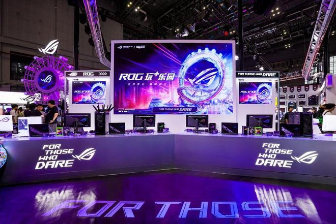 未来版电竞显示器与双模新品BW2025首秀！mg不朽情缘网站ROG 绝神 RO姬x初音(图5)